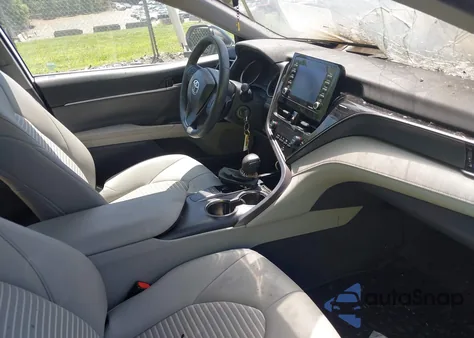 2023 Toyota Camry Se z USA, uszkodzony, nr VIN 4T1G11AK3PU749150